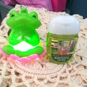 B&BW Light Up Frog Holder & Sanitizer